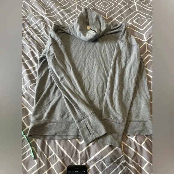 Aerie offline sweatshirt size small. Great condition - Picture 1 of 12